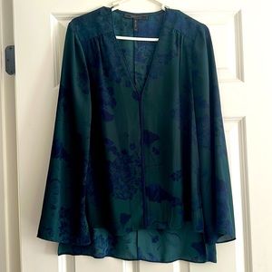 BCBG women’s blouse
